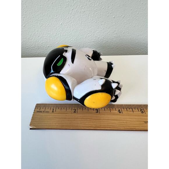 Ben 10 Basic Cannonbolt Action Figure Toy - Picture 3 of 3
